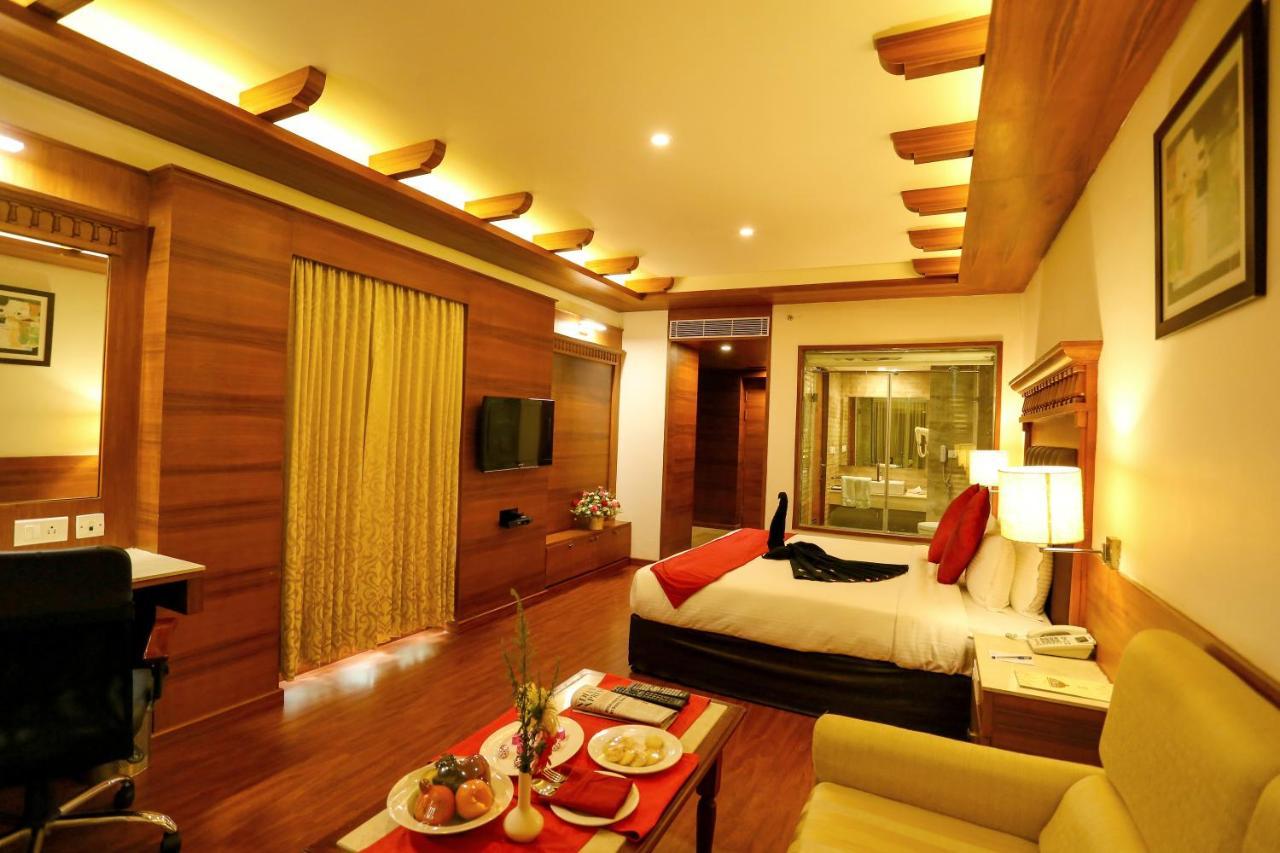 Sivaraj Inn Salem Extérieur photo