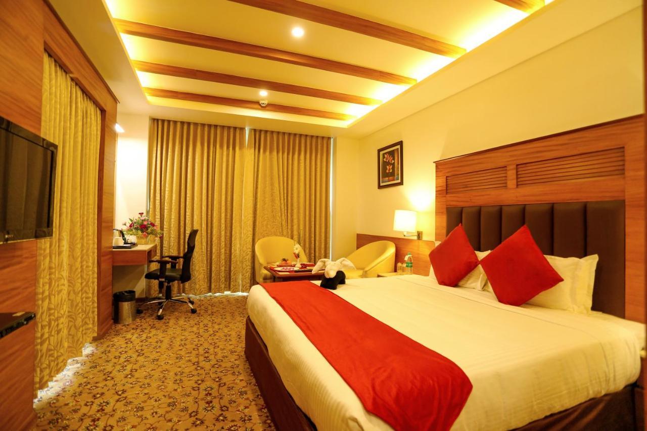 Sivaraj Inn Salem Extérieur photo