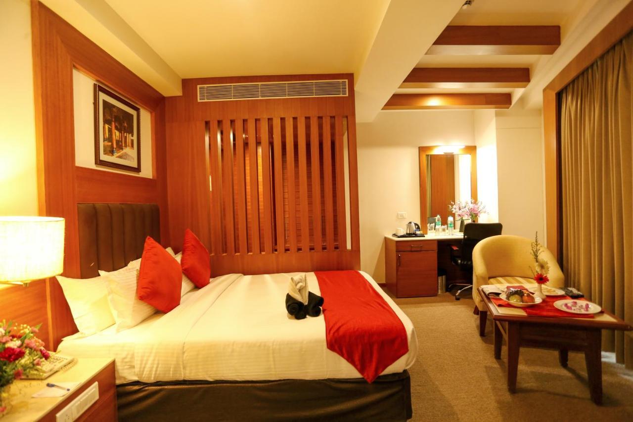 Sivaraj Inn Salem Extérieur photo
